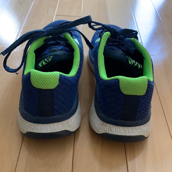 🌟HostPick🌟Skechers Sneakers- size 3 Boys Youth - Picture 4 of 13